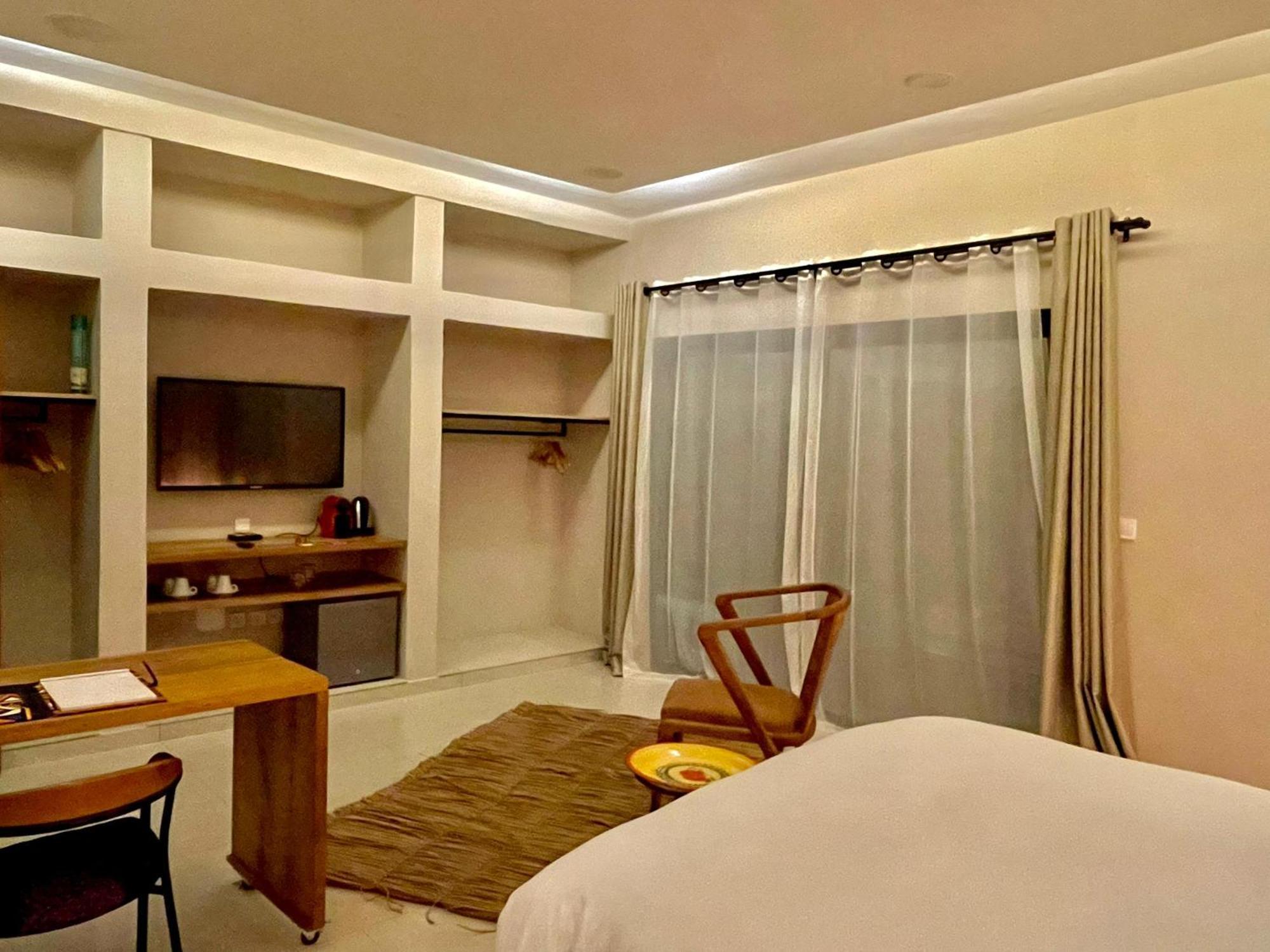 Le Kentia Otel Lomé Dış mekan fotoğraf
