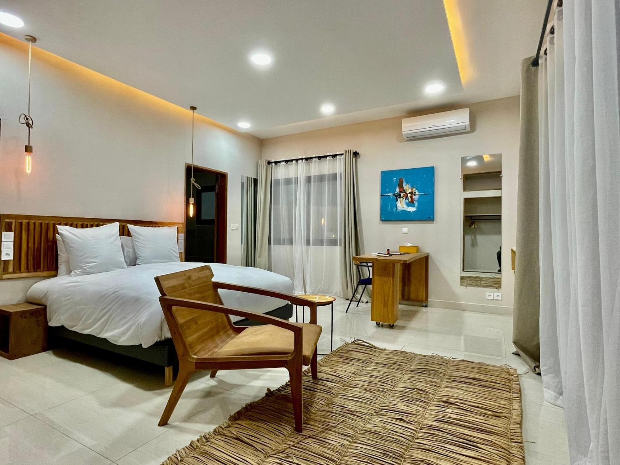 Le Kentia Otel Lomé Dış mekan fotoğraf