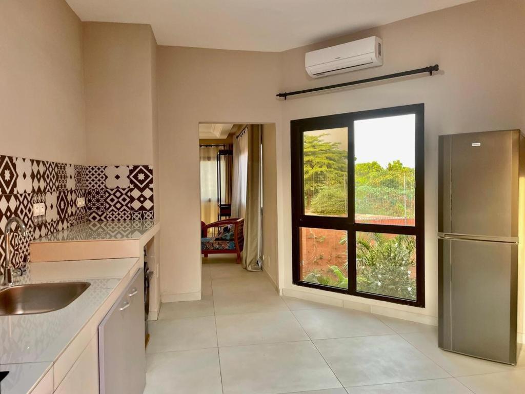 Le Kentia Otel Lomé Dış mekan fotoğraf