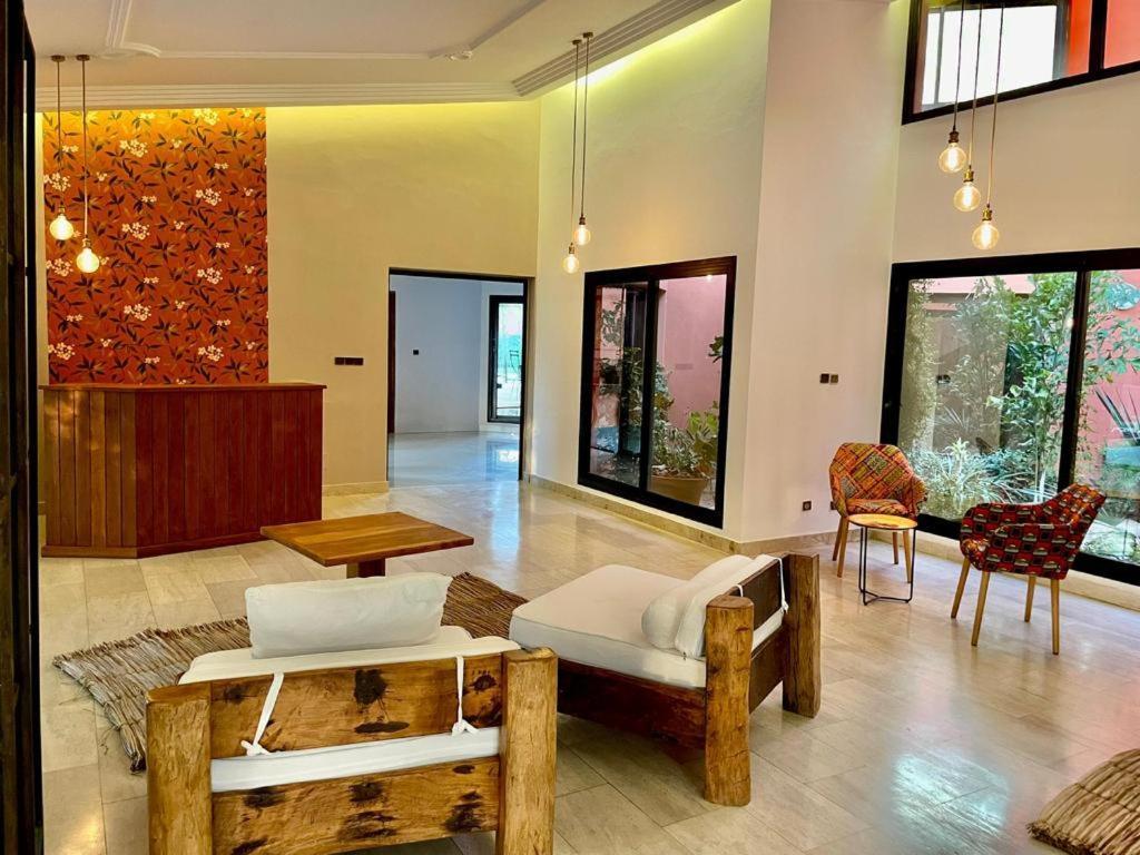 Le Kentia Otel Lomé Dış mekan fotoğraf