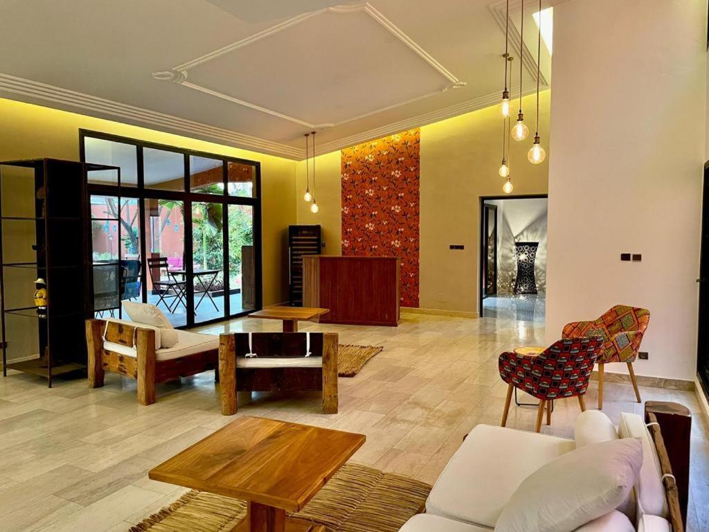 Le Kentia Otel Lomé Dış mekan fotoğraf