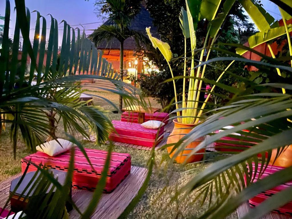 Le Kentia Otel Lomé Dış mekan fotoğraf